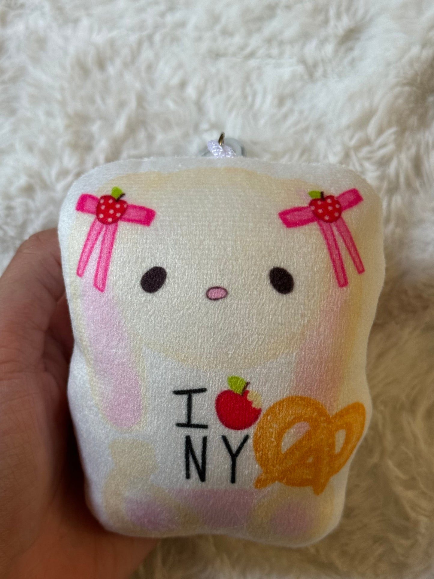 I 🍎 NY bunny bag charm